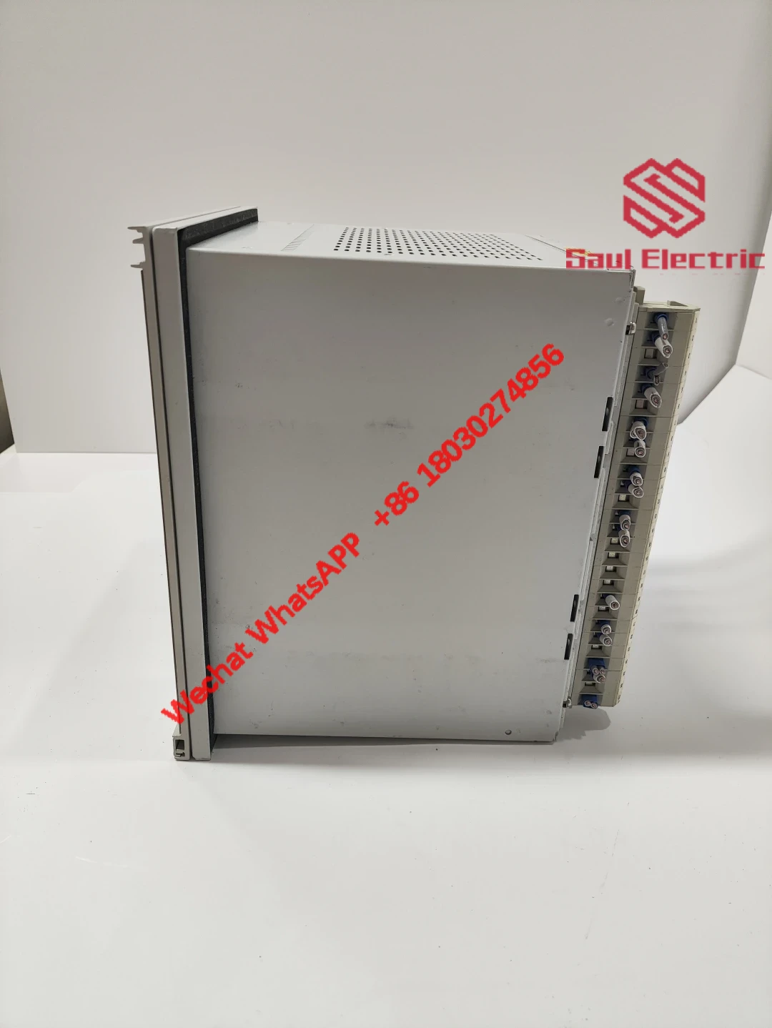 ABB REF545KB133AAAA - High-Performance Protection Relay for Power Distribution Systems