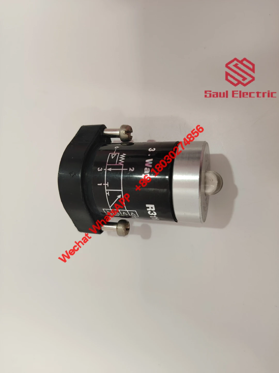 Clippard R311 Miniature Fluid Component, High Precision & Reliability