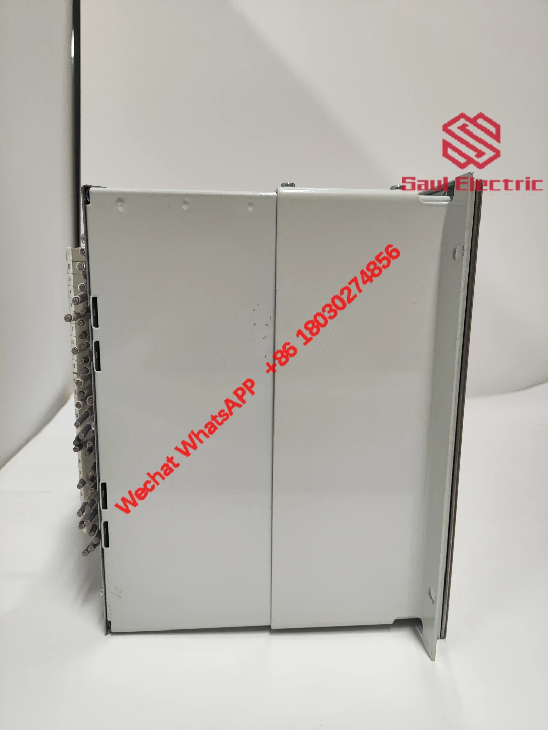 ABB REB670 1MRK002820-AC - Advanced Relay Module for Industrial Automation